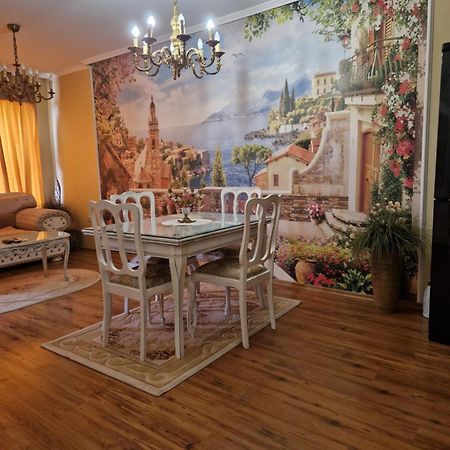Luxury Apartment Amalfi 300 M From The Beach Varna Dış mekan fotoğraf
