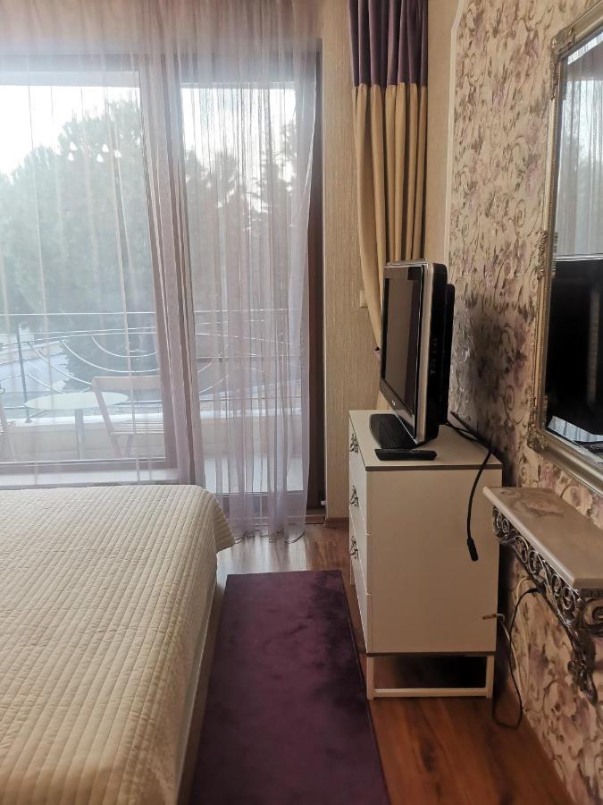 Luxury Apartment Amalfi 300 M From The Beach Varna Dış mekan fotoğraf